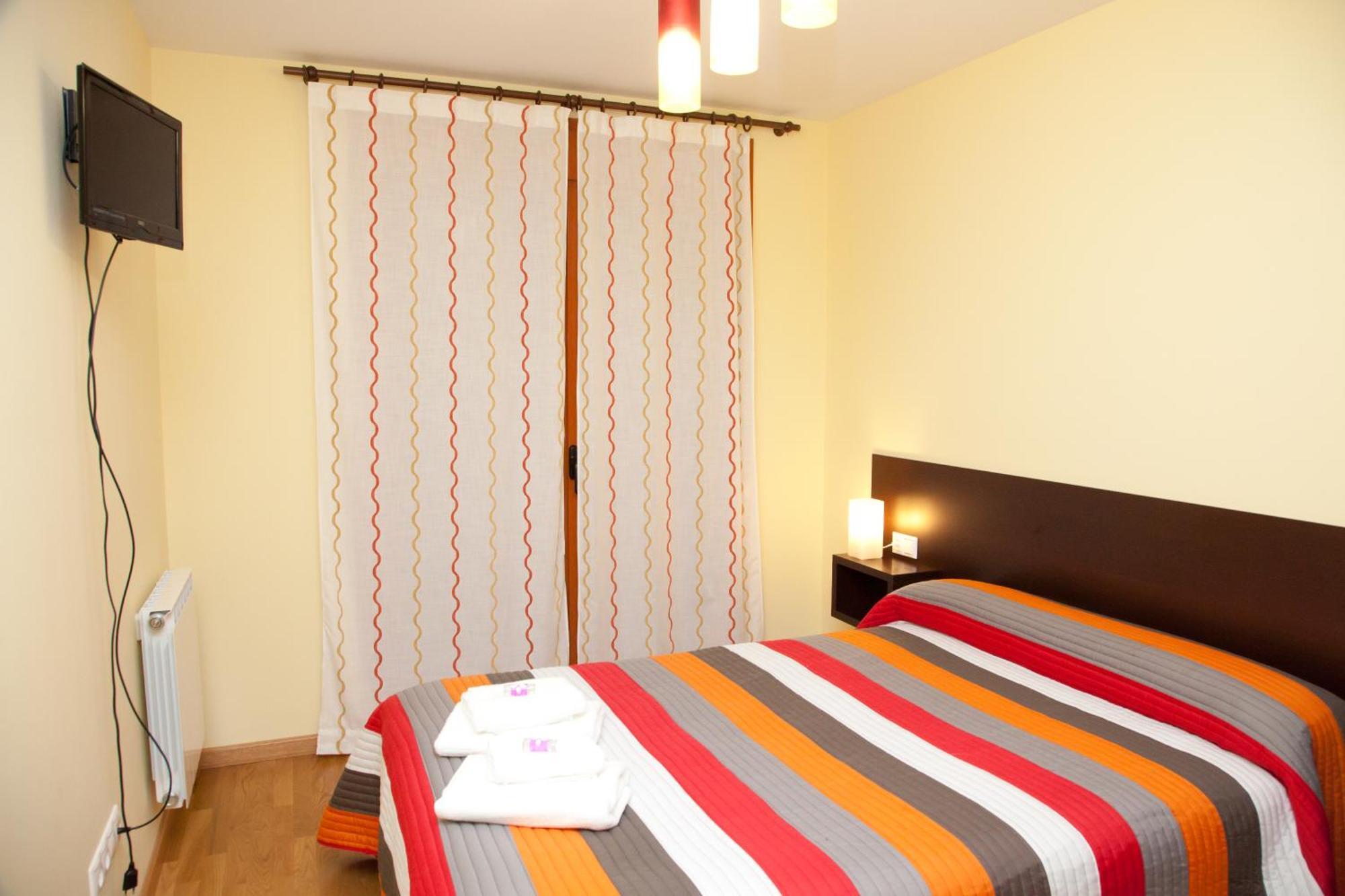Hostal Casasnovas ซีเญดา ภายนอก รูปภาพ