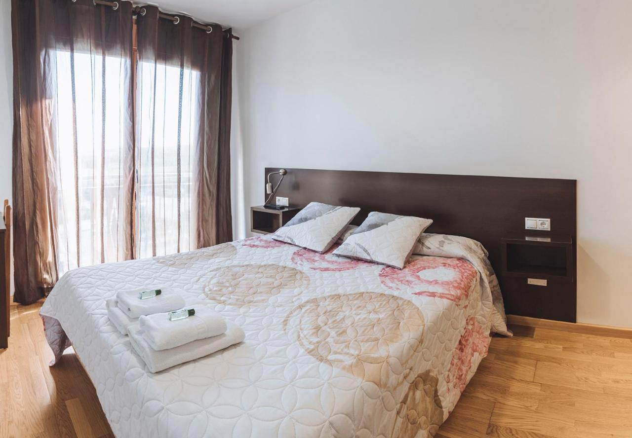 Hostal Casasnovas ซีเญดา ภายนอก รูปภาพ