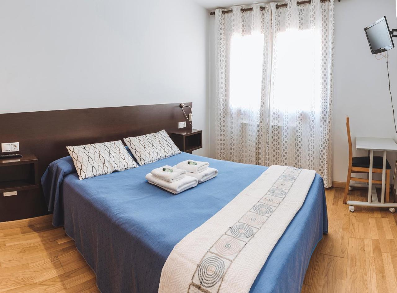 Hostal Casasnovas ซีเญดา ภายนอก รูปภาพ